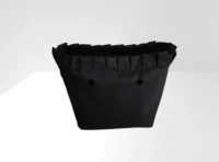 organizer-obag-mini-z-falbanką-czarny-studio
