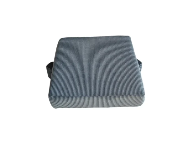 podwyższenie-na-krzesło-niebieskie podwyższenie-na-krzesło-niebieskie